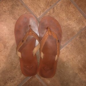 Roxy flip flops
